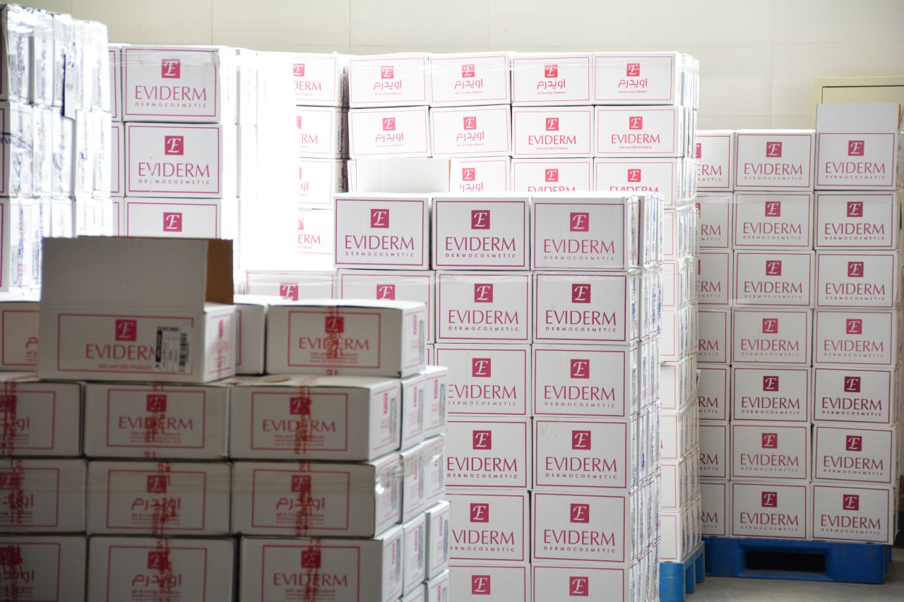 photo_6035357339801553936_y