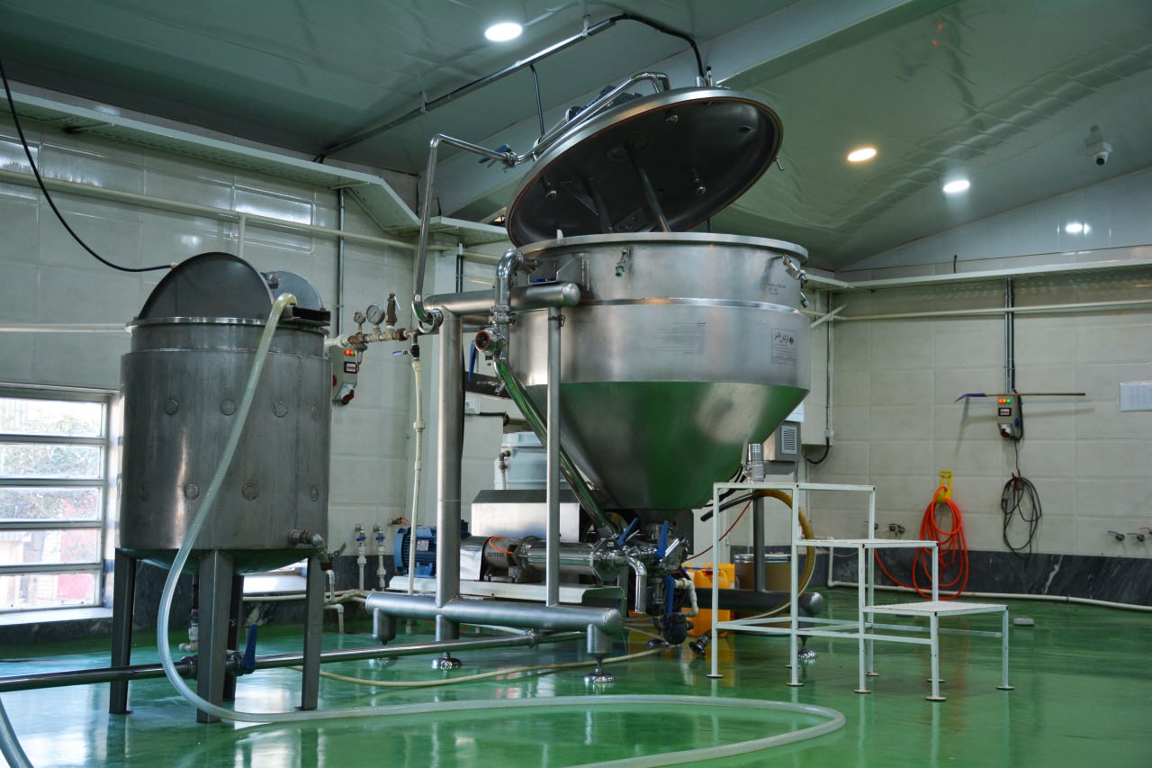 photo_6035357339801553937_y